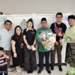 Gambar kenangan barisan ahli JMB One Damansara Condominium dan ahli jawatankuasa Surau Luqman Al-Hakim.