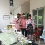 Sebahagian petugas majlis 'Open House' bergambar.