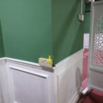Pemasangan plag tambahan untuk ruangan solat muslimah.