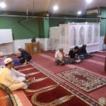 Hadirin di majlis bacaan tahlil untuk arwah Abang Razak.